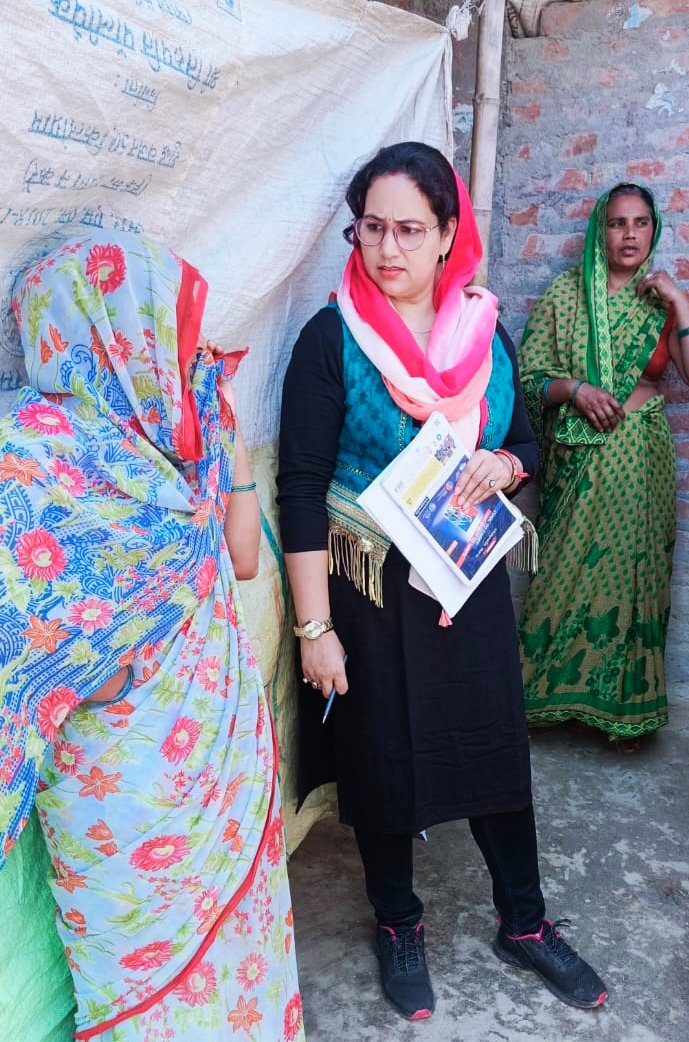 1- क्या आज भी आपके आसपास बाल मजदूरी, घरेलू हिंसा, दहेज प्रथा, भ्रूण हत्या और बाल विवाह के मामले दिखाई देते हैं??
2-कानूनी रूप से प्रतिबंध करने के बाद क्या अब महिलाओं की स्थिति में कुछ बदलाव आया है??