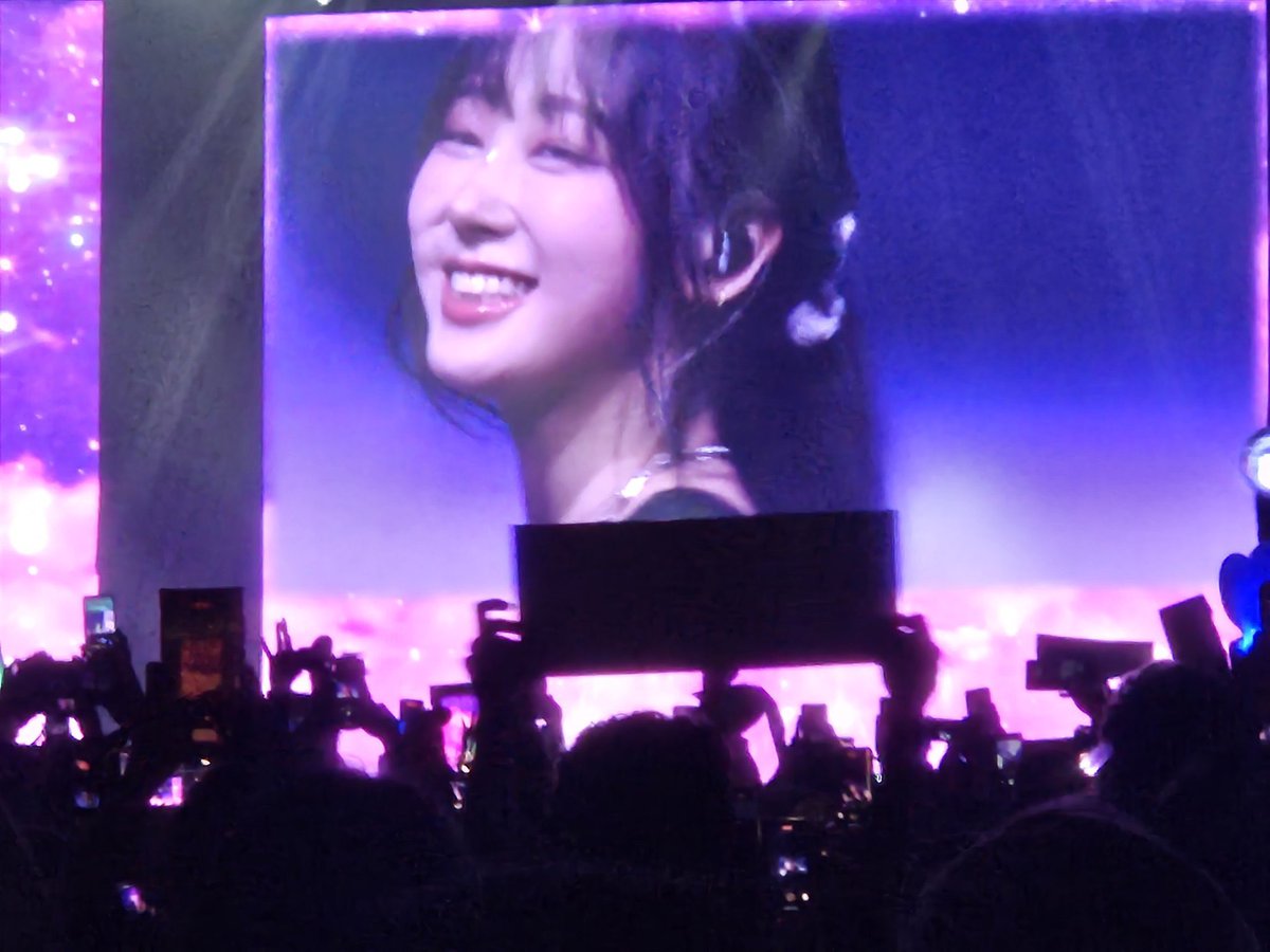 aespanim's tweet photo. happy aeri 🫶🏻 https://t.co/158ba57OrK
