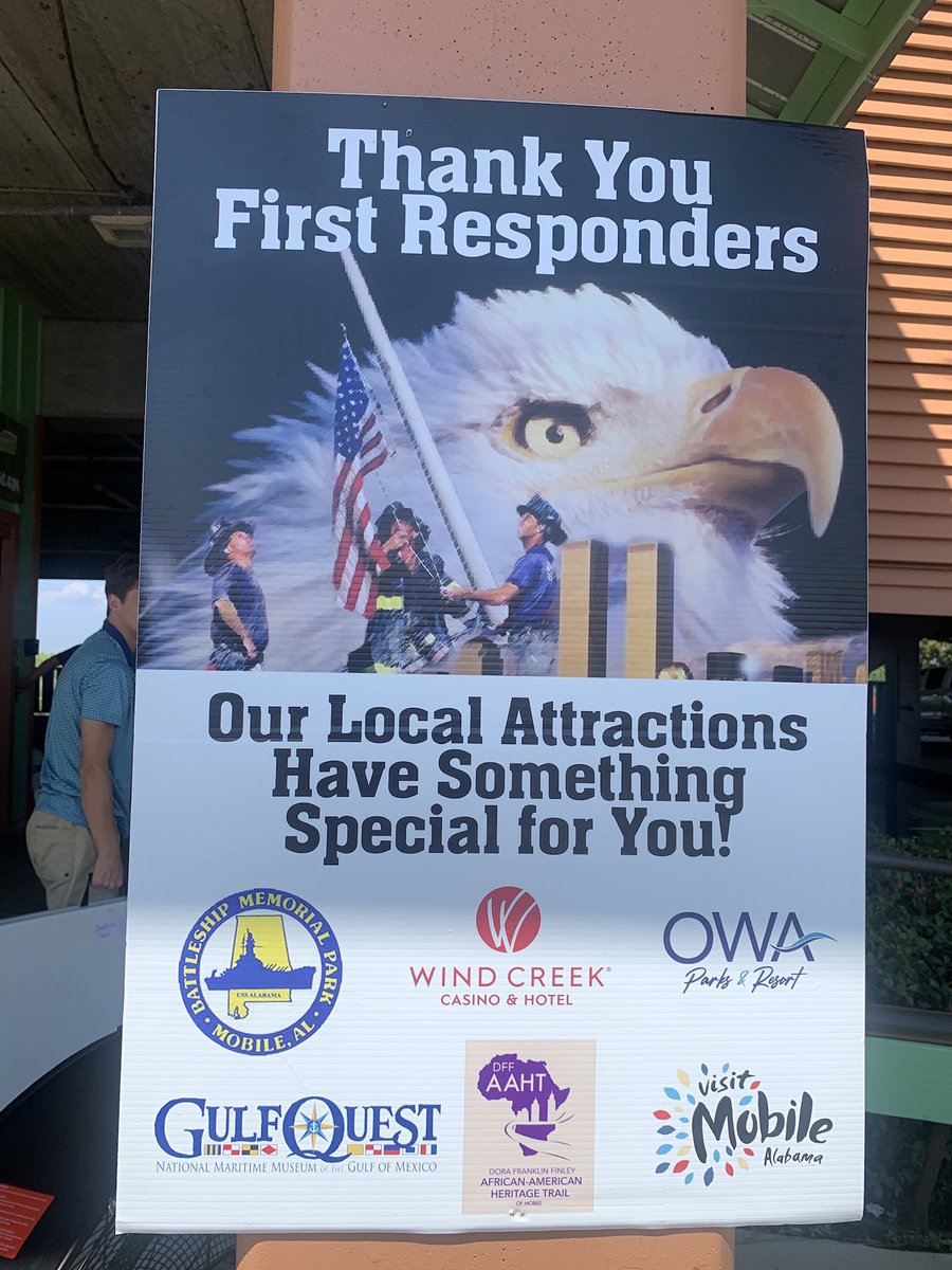 dffaaht1's tweet photo. #NeverForget What an honor it was to meet so many First Responders and personally tell them “thank you for your service”as we participated in the annual “Never Forget Lunch” hosted by our friends at the @OriginalOyster. 
@dffaaht1 @VisitMobileAL @WindCreekAtmore @USS_ALABAMA https://t.co/TNFPLbO6tp