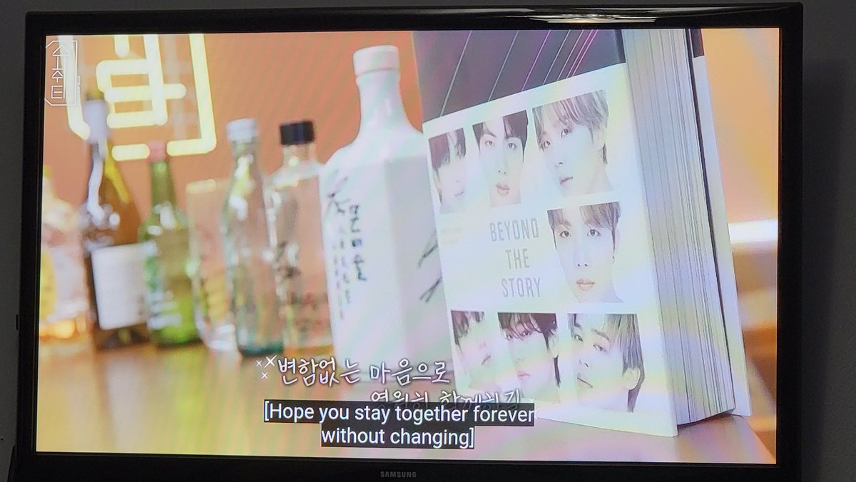 thee_don's tweet photo. Not me getting all emotional because of the entire end segment of this episode 🥺💜 @bts_bighit https://t.co/j7dfTy3TCq