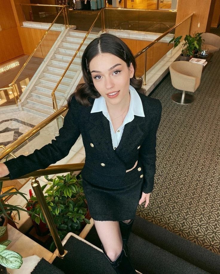 adiorxeve's tweet image. what a pleasant day to greet each of you who pass through this little ship i am abroad— i, Guinevere Ecrin, am offering you a great affair to bind an endless friendship as we sail along the shores with exciting chatters to the west of the world, so, should we? #openfollow