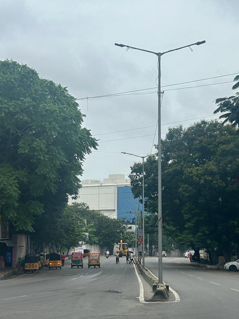 PrInCe_ChiNnA_'s tweet photo. @pitambar_durga @GHMCOnline Dear Sir/ Madam, 
Thank You for Reaching out to GHMC, Your Complaint has been Rectified. https://t.co/Hx5X1aDcRy