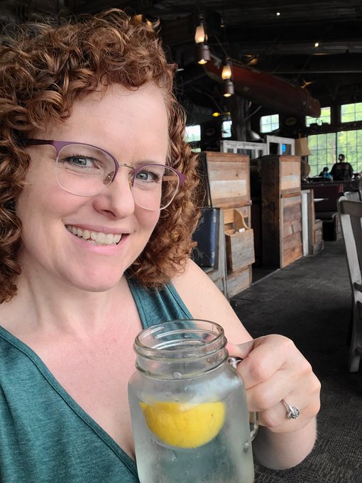 Then I went to a restaurant right on the water.  It had a great view and the restaurant was beautiful<a href="/tag/vacation"class="tags"><span>#vacation</span></a><a href="/tag/redhead"class="tags"><span>#redhead</span></a><a href="/tag/restaurant"class="tags"><span>#restaurant</span></a><a href="/tag/milf"class="tags"><span>#milf</span></a>