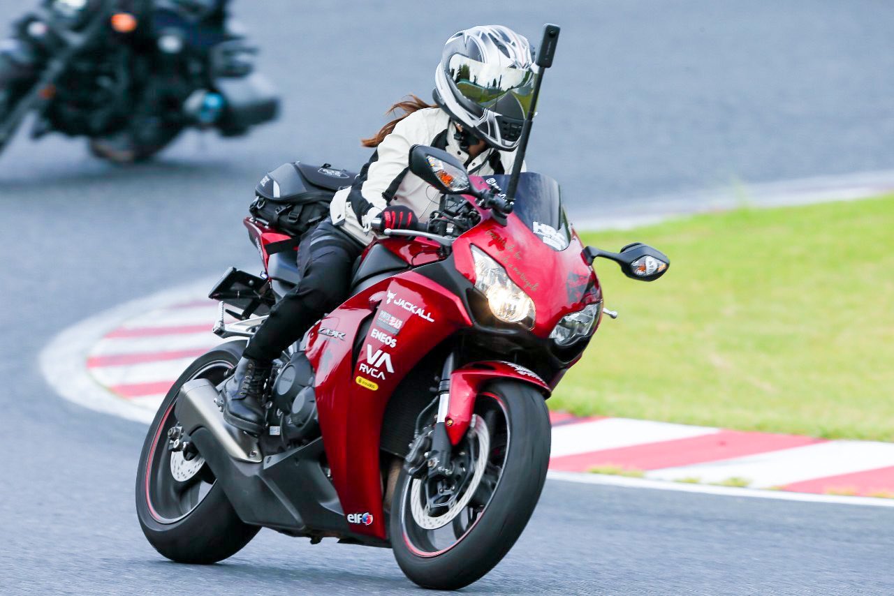 かおりページ kaori【HONDA/CBR1000RR】 (@kao_ri25) / X