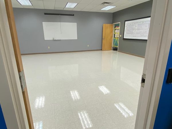 ComCleanmd's tweet image. As a business, you need a reliable cleaning service more than ever. Trust Commercial Cleaning to provide you with the sanitizing solutions you need. Contact us for a free estimate. 

#commercialcleaningservices #clean #cleaning #smallbusiness #smallbusinesssupport