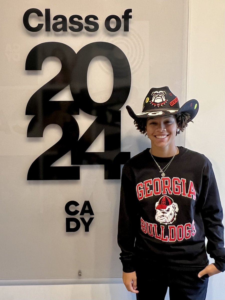 Ryan Paislie’s Senior Year!!! 🥰 #thelastbabyAllen #senior2024 #farmerpride #longmaroonline #TheLew LHS➡️UGA