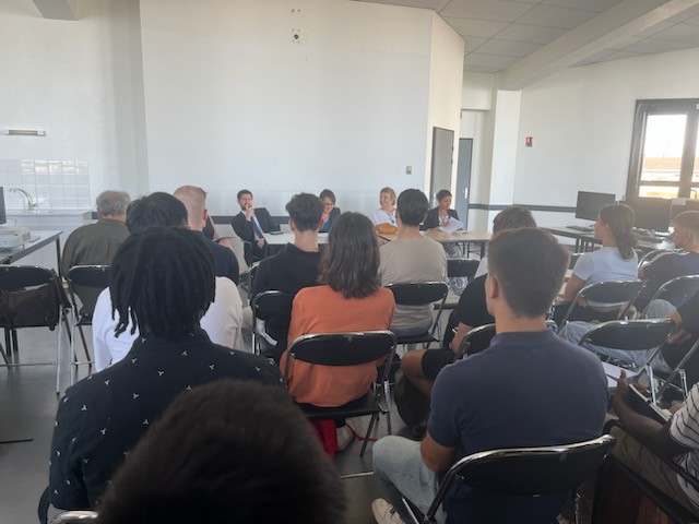 📍Ouverture à Dole des 2️⃣ BUT : Packaging Emballage Conditionnement et Science des Données. 

Je souhaite aux étudiants et aux enseignants une belle rentrée dans la ville de Pasteur, qu'elle soit synonyme de réussite et de bonheur !

<a href="/majorite_BFC/">Notre Région par Cœur</a>