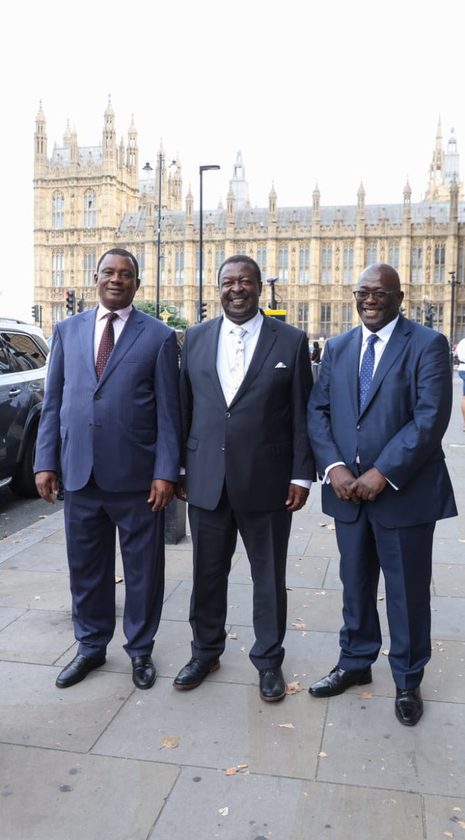 Delighted to accompany HE PCS <a href="/MusaliaMudavadi/">Musalia W Mudavadi</a> to meetings with UK rail and trade ministers focused on faster progress of the Nairobi Railway City development, which will transform commerce in our Capital city and deliver on jobs and green grow of the economy significantly. 1/2