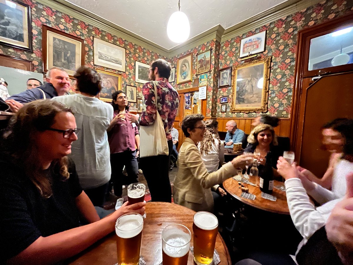 Lovely end to day 1 of #clc2023 In which <a href="/BenAndersonGeog/">Ben Anderson</a> randomly walked through the pub. Durham, you’re a charmer!