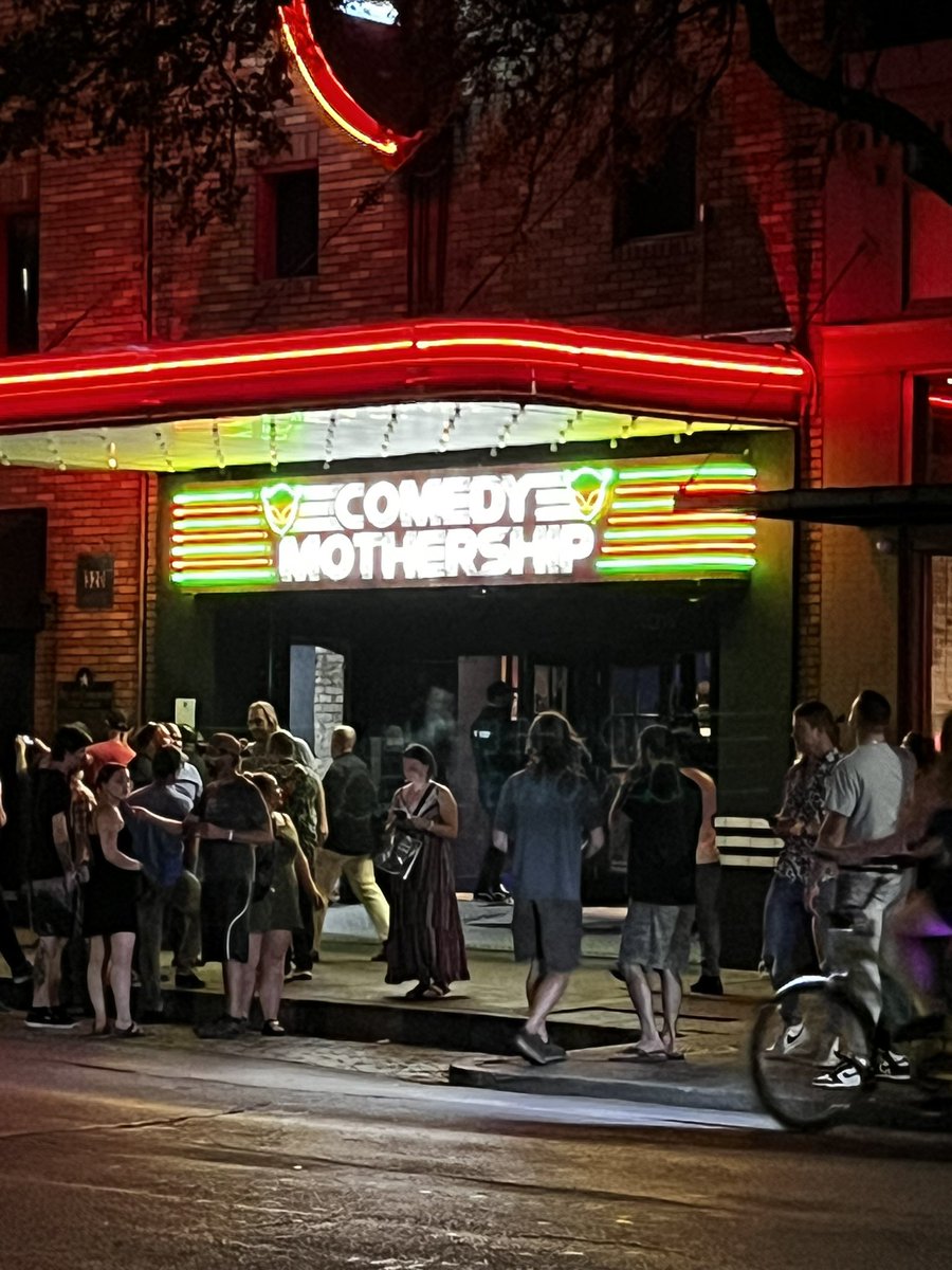 realmtbman's tweet photo. Mothership @joerogan’s  club in Austin was quite lit. Heard some comics from Comedy Central and local talent. First time I laughed out loud without my boy. Good times! https://t.co/NaIqhAe6RF