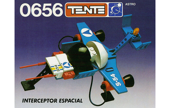 RefsTente's tweet photo. 0656 INTERCETTATORE SPAZIALE
Serie: Astro
País: ITA - MONDADORI GIOCHI, EXIN
1980 -
Info: https://t.co/XCm5TaHzdz
#TENTE #RefsTENTE #MONDADORI_GIOCHI #EXIN #Serie_Astro #ITA #Año_1980 #Espacial #Militar #Nave #Color_Azul #Ref_0656 https://t.co/rahPUGA35a