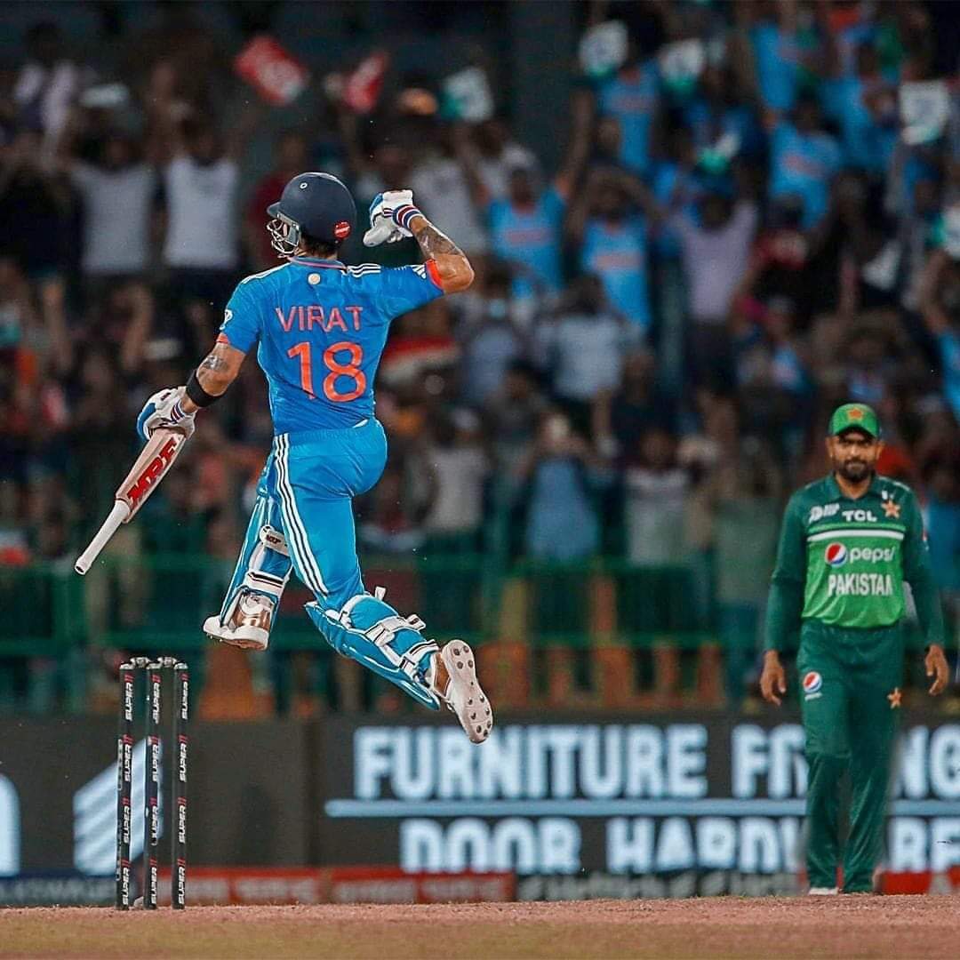 KarShoaeb's tweet photo. This is the Ladder you have to climb #INDvPAK #BabarAzam https://t.co/7S14JR2M4z