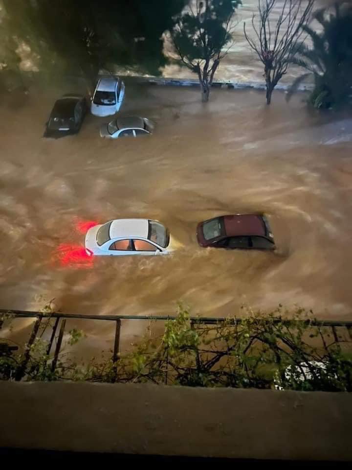 sadiqueanj's tweet photo. #FloodInLibya
#LibyaFloods
#Libya
May Allah subhan u wa ta'ala ease  problems  of the one who lost their owns,property and became houseless.
Ya Allah Reham farma. https://t.co/dMRbcwpzOz