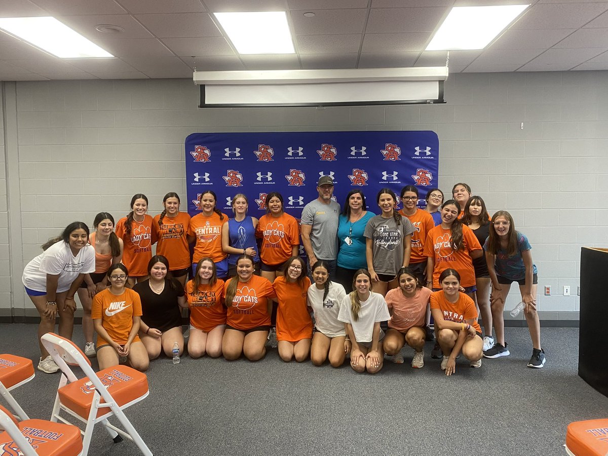 Leading by example Leadership Special guest speaker Jimmy Hill showed up for the girls today! A special Thank you!! Building character within our program is key!