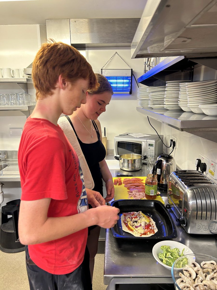 ElvyCurious's tweet image. BOSCASTLE RESIDENTIAL-Our first ever Coastal residential.  Thanks to @YHAOfficial for supporting us to take part in the WALKING FESTIVAL.  It was phenomenal and made a huge difference to the lives of some Cornish Young people. #adventureforall #community