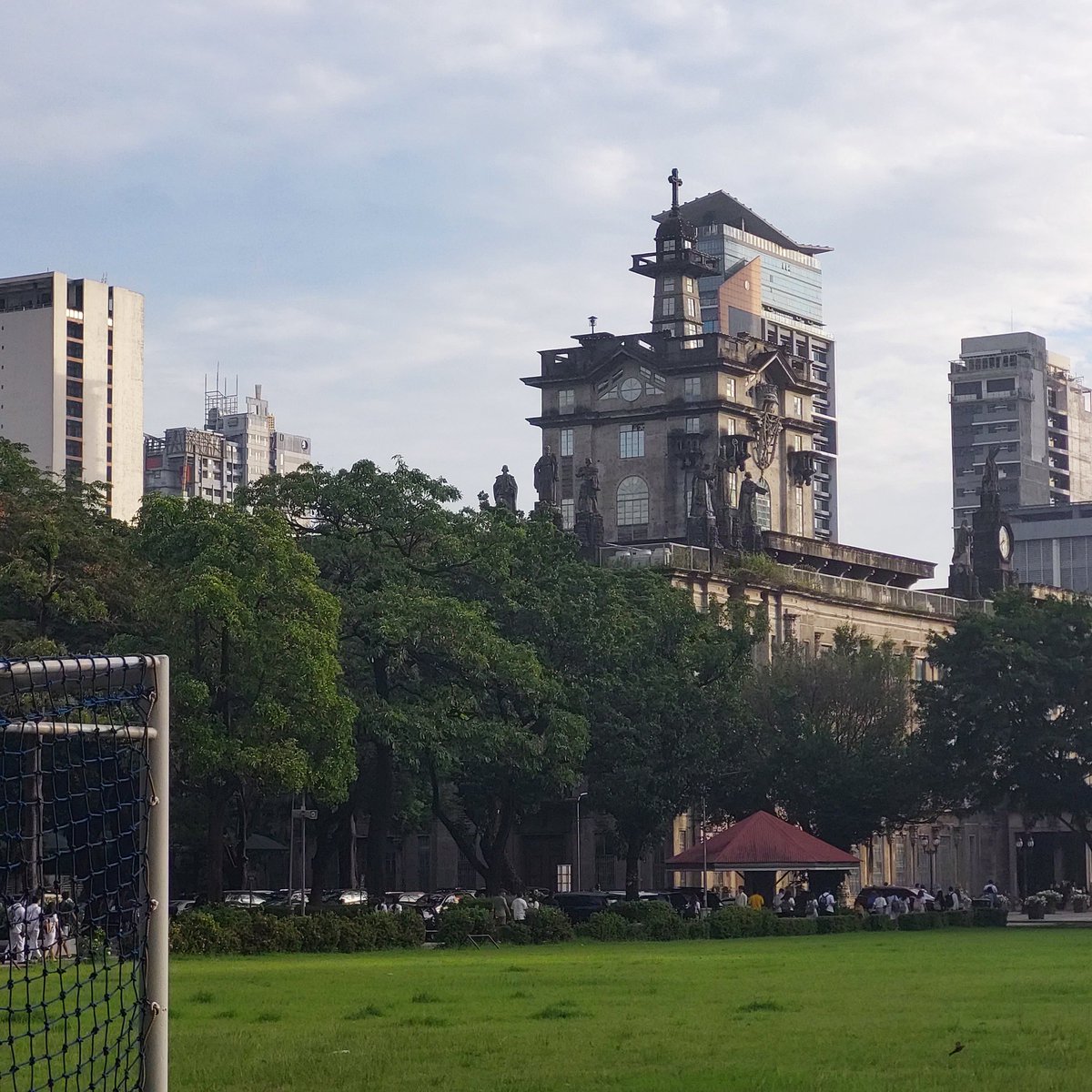 nginitian's tweet image. slow days ☘️🐾