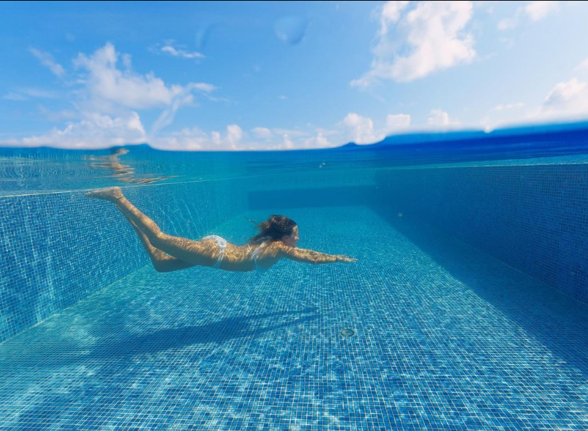 Dive headfirst into the crystal clear waters of @KuramathiISLAND Maldives, where every splash feels like a moment of weightlessness and freedom. 🏊‍♂️🌊💫

For more information visit: maldiveswise.com ✅

#maldiveswise #maldivesisland #kuramathi #kuramathimaldives