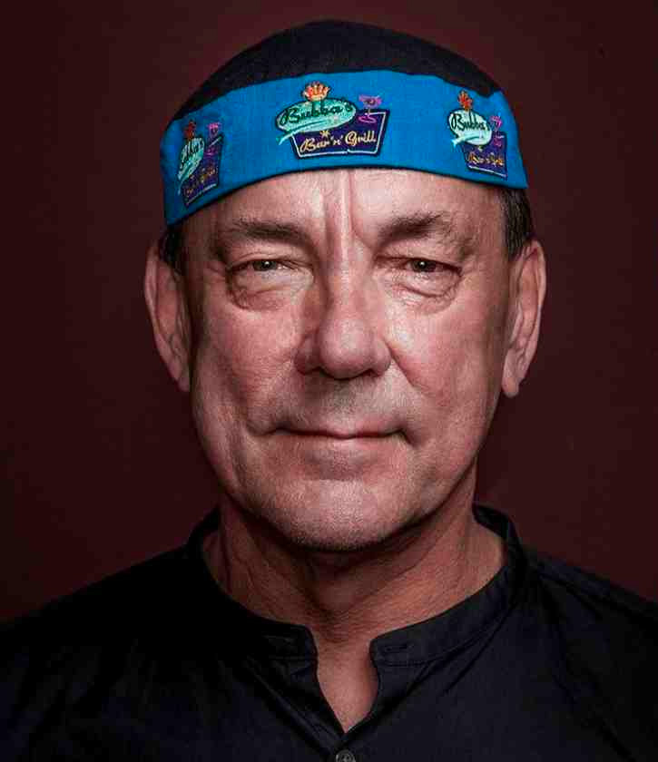 RushCon's tweet photo. Thinking about this wonderful human on what would have been his 71st birthday. Eternally grateful for all he gave us. #NeilPeart https://t.co/NFuIx86QKU