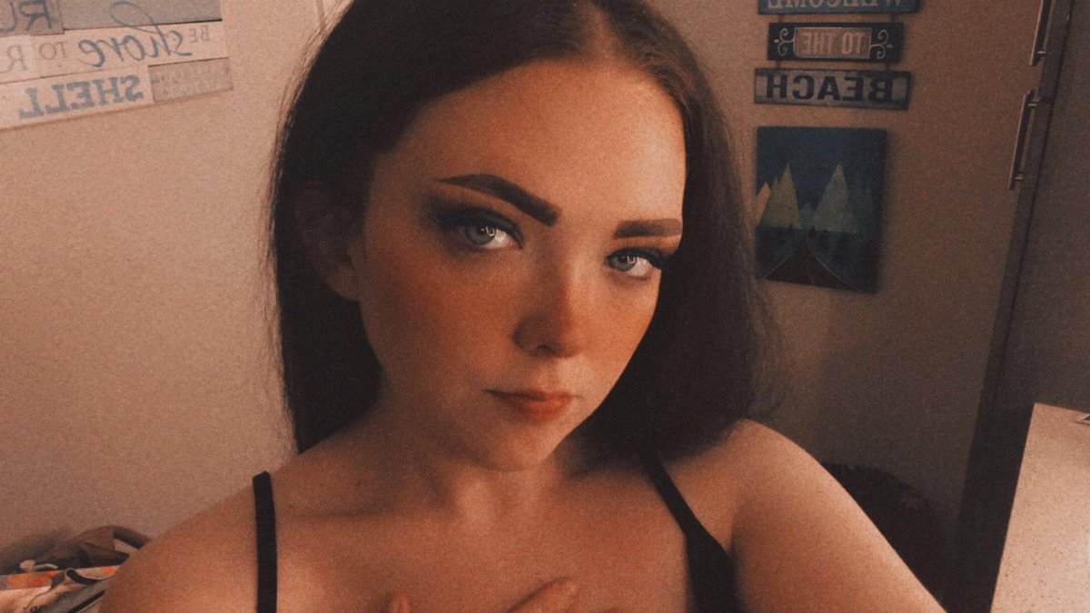 pxppyteef's tweet photo. G*59 $uicide just a junkie who gon die #uicideboys #greyday #greyday23 #rubythecherry #scrimmy https://t.co/rNspRK5uAt
