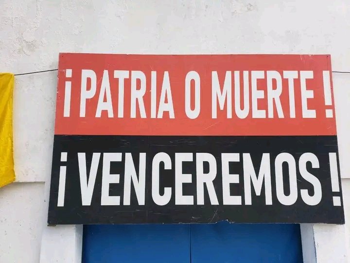 No vamos a rendirnos jamás, seguiremos luchando, trabajando, produciendo, #Cuba seguirá siendo faro y guía.
  #PatriaOMuerte #Venceremos  💪🇨🇺
A la Patria, cubano, #PonleCorazon