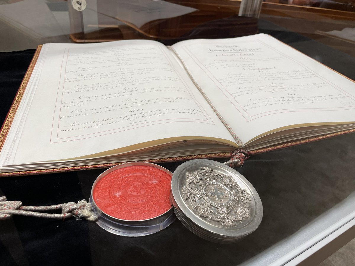 Beat Flach (@beatflach) on Twitter photo Heute vor 175 Jahren wurde mit der #Bundesverfassung der Grundstein für die heutige Schweiz gelegt.
Wir sollten uns überlegen, wie wir unsere Demokratie bewahren kônnen und wieviel Populismus und Klientelpolitik sie noch erträgt.
 
Das Jubiläumsjahr ist auch Wahljahr! #Wahlen23 Heute vor 175 Jahren wurde mit der #Bundesverfassung der Grundstein für die heutige Schweiz gelegt.
Wir sollten uns überlegen, wie wir unsere Demokratie bewahren kônnen und wieviel Populismus und Klientelpolitik sie noch erträgt.
 
Das Jubiläumsjahr ist auch Wahljahr! #Wahlen23