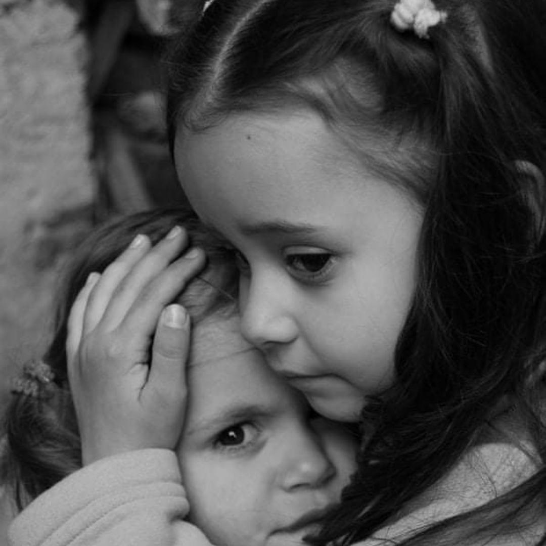 d_simagul's tweet photo. کاش زندگی این روز ها رنگ و بوی 
تازه یی می گرفت... 🕊🖤 https://t.co/Xz8Midh8zP