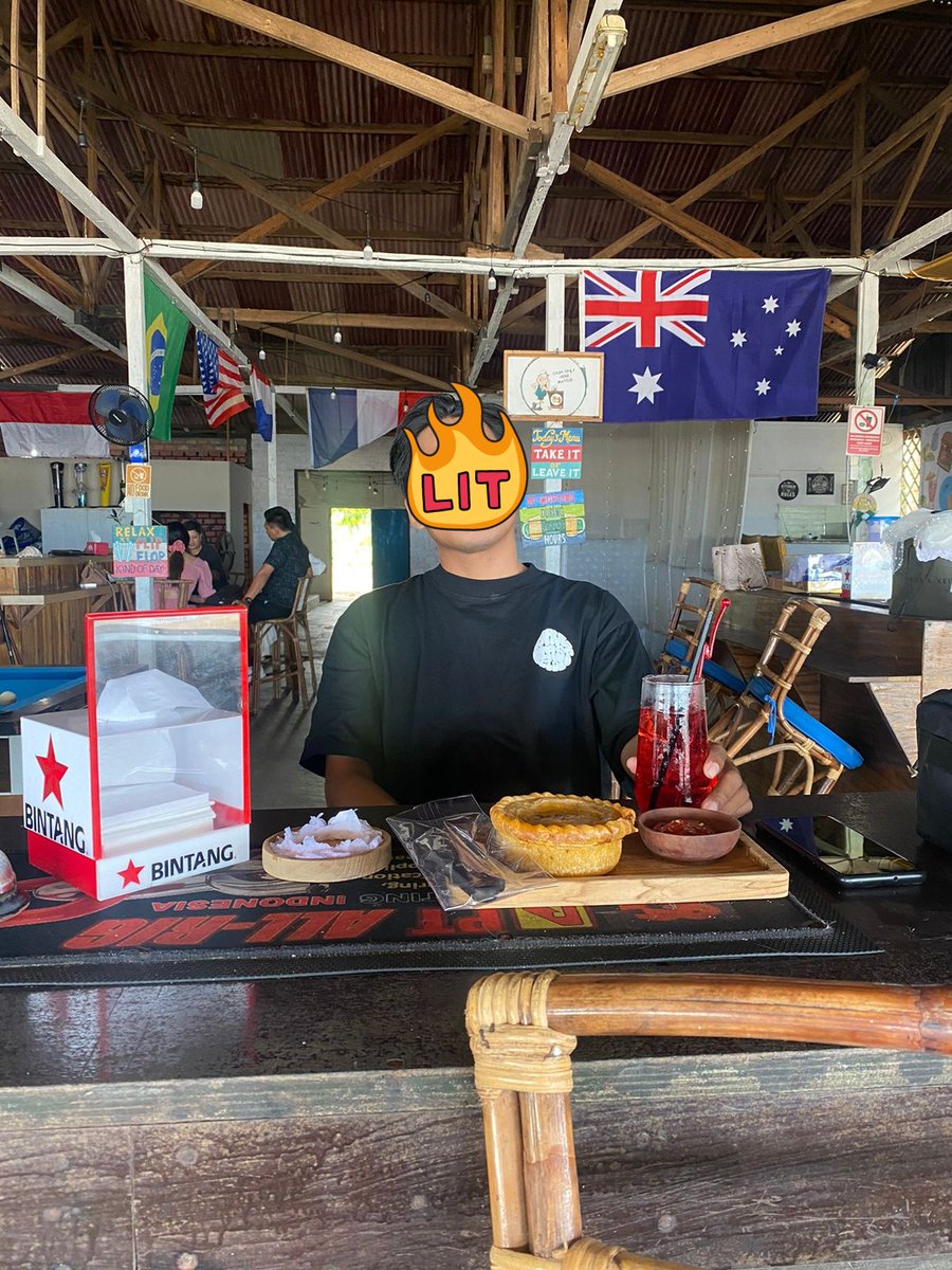 Angga41275213's tweet photo. Balikpapan canhost ???
Lgi di batakan nih DM aja https://t.co/0pOm50MymZ
