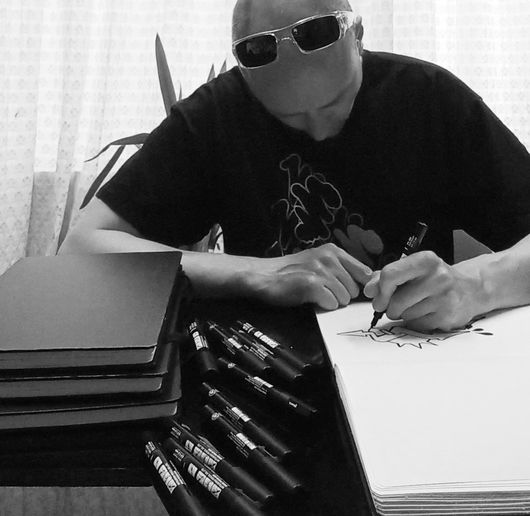 Just another day at the office @paintcave #drawing #office #books #sketchbook #sketching #selfie #blackwhite #inking #ink #art #artist #artstudio #bookcollectors #artcollectors #drawings