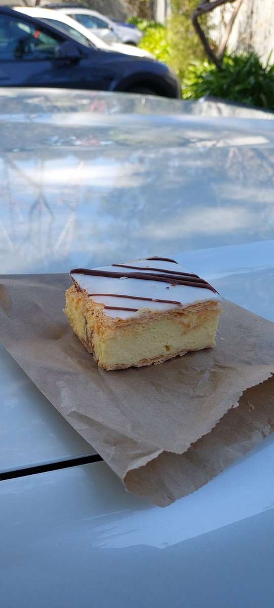gf1608's tweet photo. @kyliehams @BvsbByron Looks good, went to Bananna Boogie in Belair today, SA best validation slice. https://t.co/qjd5EiCyqj