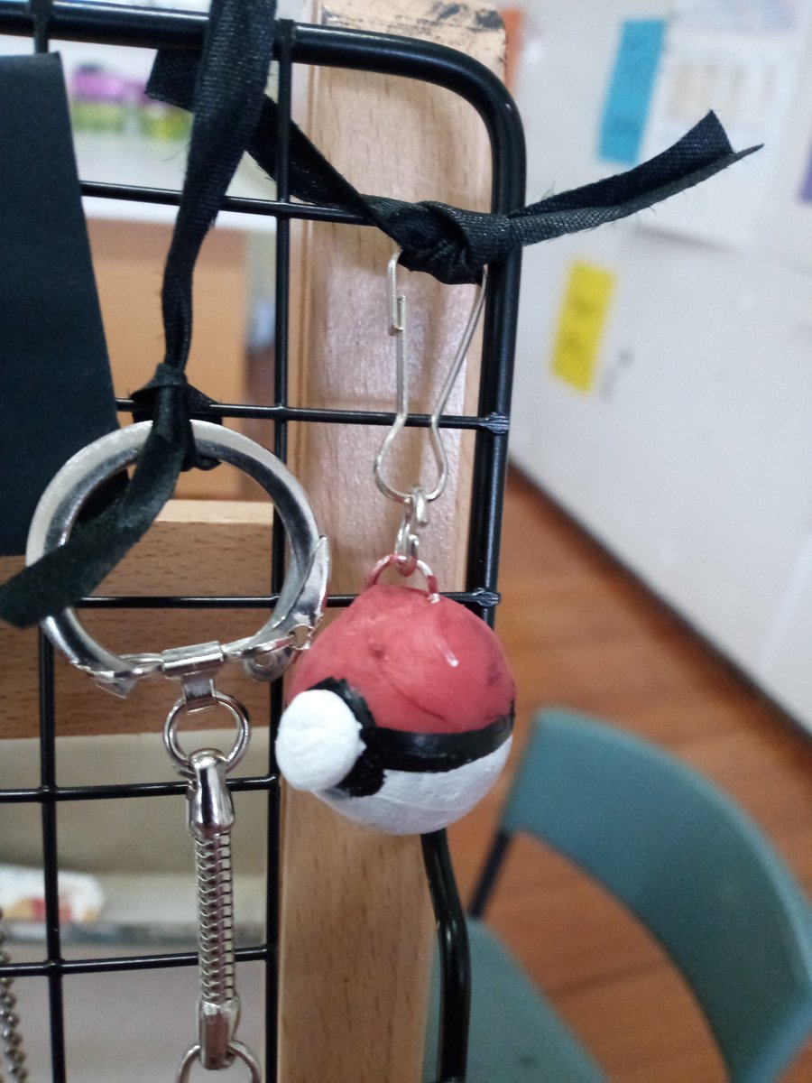 WolfGirl4861's tweet image. Here are Clay Key Chains I Made
#ClayKeyChain #Clay #KeyChains #Art #Anime #Pokemon#PokemonBall #fyp #Foryoupage