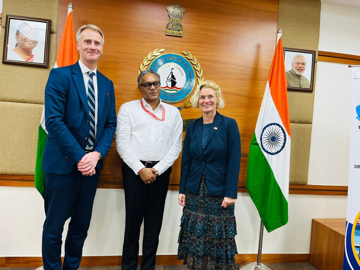 Thank you for a good meeting Mr Shyam Jagannathan, @dgship_goi @shipmin_india and discussion on the longstanding 🇳🇴🇮🇳 cooperation in the #maritime sector. Further potential for cooperation within #greenshipping. @NorwayCGMumbai @cristianvcarter