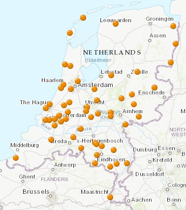 Er zijn heel wat plekken waar je op 15/16 september mee kunt op zoek naar nachtvlinders. #nachtvlindernacht23 Meeste met lamp en laken, maar ook met stropen/smeren erbij.
vlinderstichting.nl/nachtvlinderna…