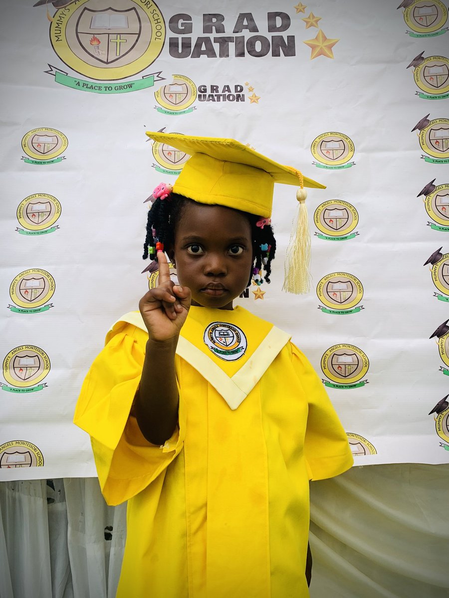 sexynego_'s tweet photo. Congratulations Klenam Emma-Darko Kumaga We are Grateful to God 🙏❤️🎓
#mamsgraduation2023 #mummysangel #Klenam #KleBaby #daddyssunshine #HateCantWin #teamNego https://t.co/ElEiVTfnA9