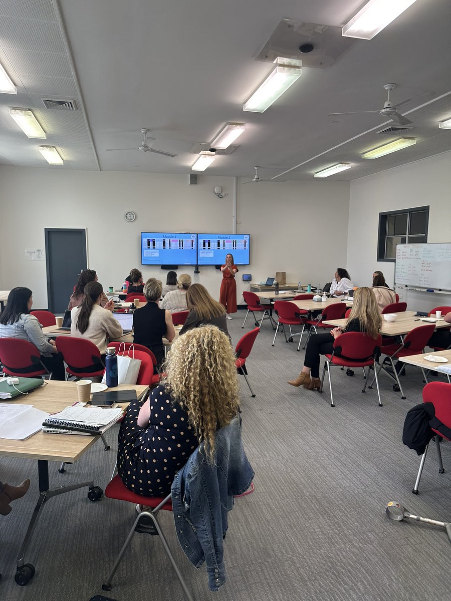 Amber fuller tweet media