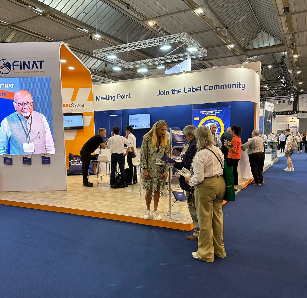 Synthogra tweet media