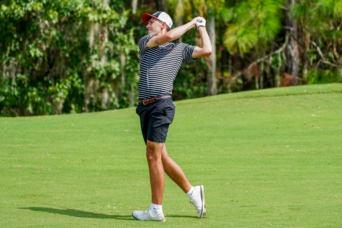 Congrats to Valentin Cerdá Romiti on his 10th place finish at the Jay Jennison Cup! Valentin finished the tournament -4 under par 212. #BUCNation
