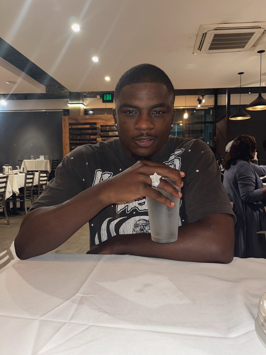Manzothaboxer_'s tweet photo. I ain’t worried bout nun 😈 https://t.co/06IOwhkLoi