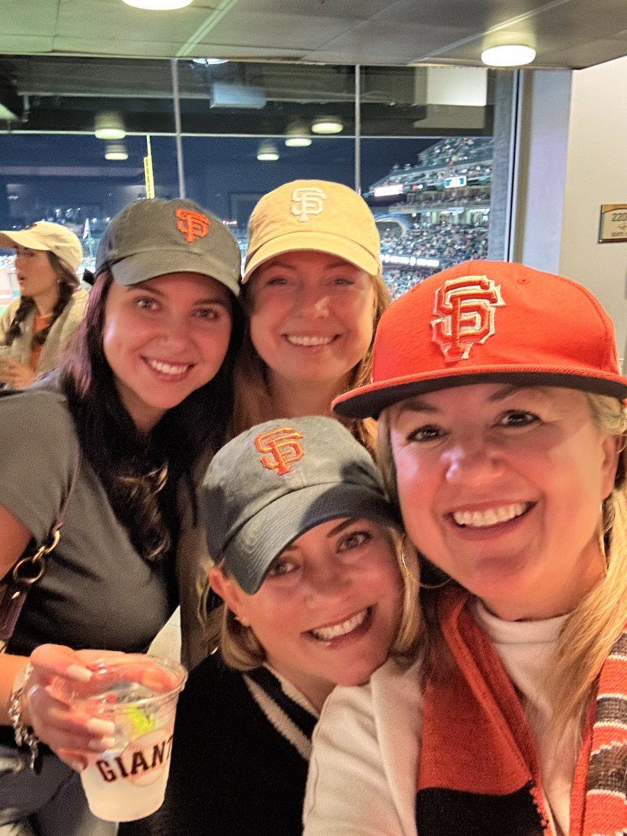 Amy Hollyfield (@amyhollyfield) on Twitter photo Beautiful night at <a href="/OracleParkSF/">Oracle Park</a> last night with an amazing team! (Oh sorry, teams. <a href="/SFGiants/">SFGiants</a> you were pretty great, too. ) Thank you, <a href="/zenogroup/">Zeno Group</a> for a fun night with the very best crew! And nice win, Giants! Beautiful night at <a href="/OracleParkSF/">Oracle Park</a> last night with an amazing team! (Oh sorry, teams. <a href="/SFGiants/">SFGiants</a> you were pretty great, too. ) Thank you, <a href="/zenogroup/">Zeno Group</a> for a fun night with the very best crew! And nice win, Giants!