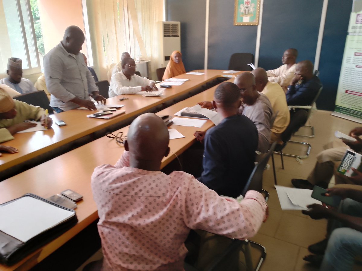 KadEnvironment's tweet photo. The Ministry has hosted all the Divisional Forest Officers (DFOs) in the state at the Ministry 's conference room. 
The objective of the meeting is to educate the officers on how to boost revenue collection in their respective divisions and as well overcome Challenges facing them https://t.co/9gnwPlxJ1r