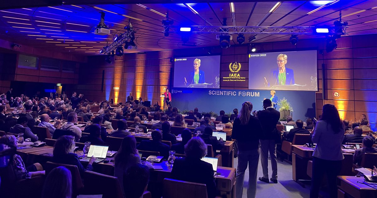 fawadazizi22's tweet image. The president of Ghana 🇬🇭 delivering a speech at the 67th #IAEA general conference in Vienna, Austria. 

#Ghana #UNvienna #IAEAGC67