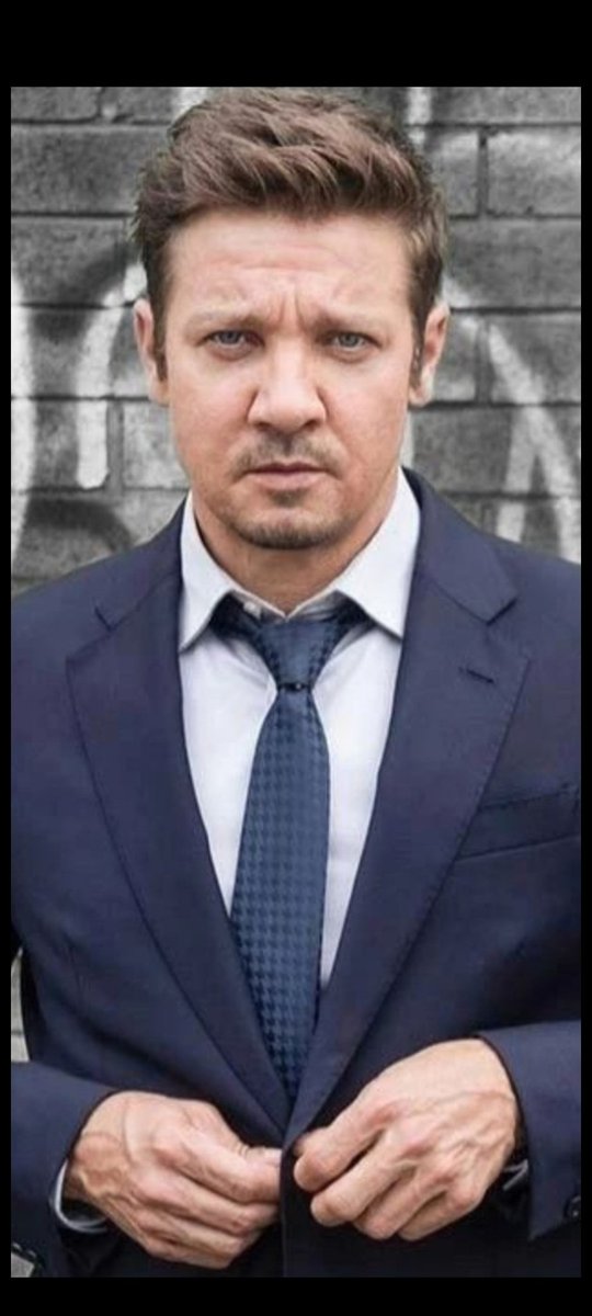 Scorpio88614097's tweet photo. Mike McLusky 😎.....
Blue suits have never been more ummmmm.....
💜💕♾️🕊😎
@JeremyRenner 
@kingstown 
#mikemclusky
#bluesuits
#TuesdayBlue 
#badass https://t.co/7zlR95hKrv