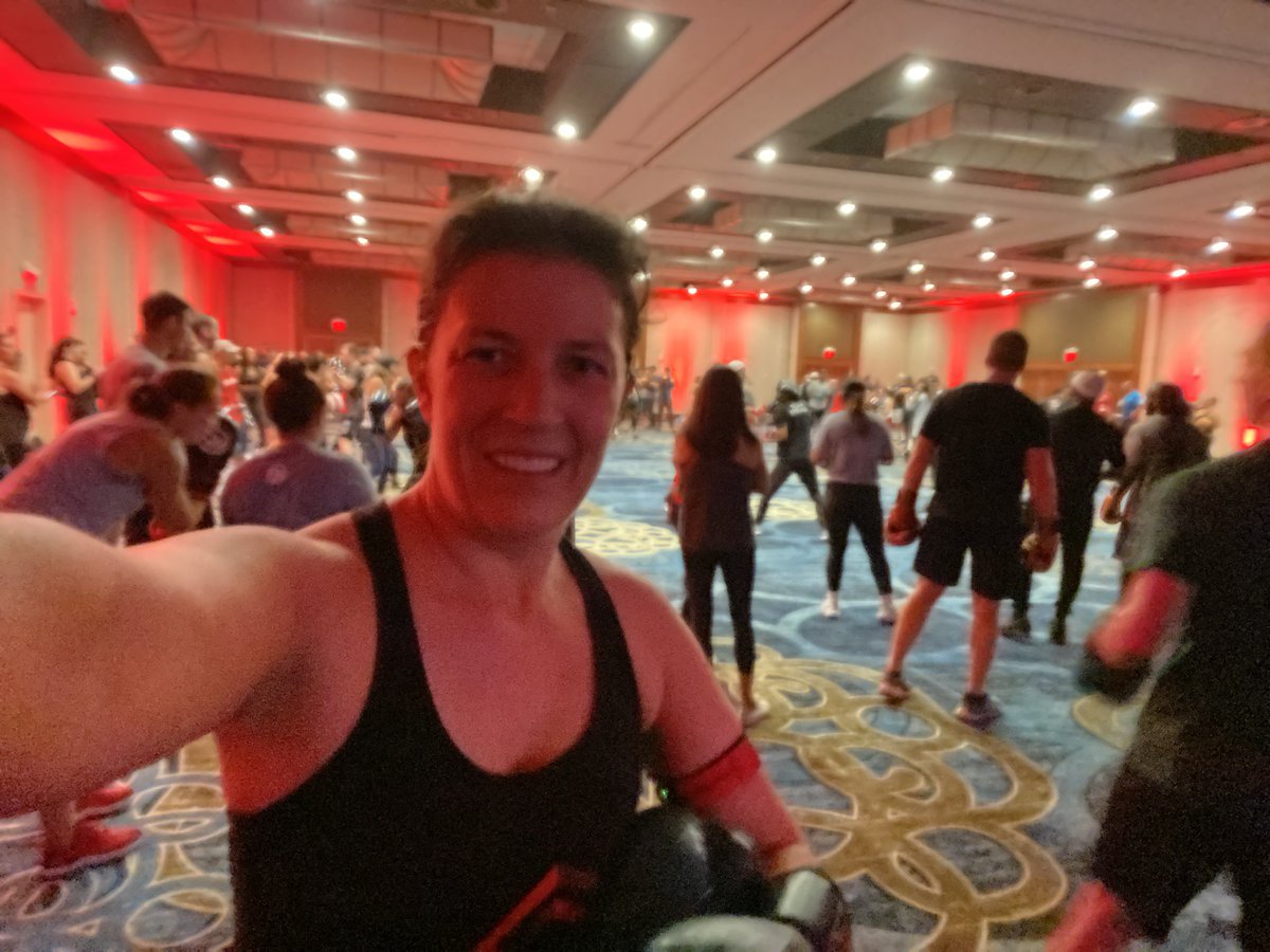 9RoundNOVA's tweet photo. It starts with you! COO Heather Hudson reminded us at the #9RoundWorld Convention last week that both positive and negative change starts with YOU! Reinvesting in yourself is the first step to being the best you there is.

#bethechange #reinvest #strongerin30 #mentalhealth... https://t.co/zlaoPa5j7v