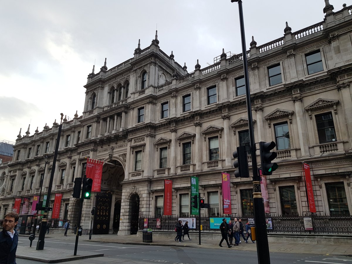 El 24 de noviembre se celebrará el congreso de @ukmcg  Preparando el #MuseoDigital para el futuro, en la @royalacademy. Ya se pueden comprar las entradas para asistir a #MuseTech2023 y pronto saldrá el programa de ponencias en su web: museumscomputergroup.org.uk