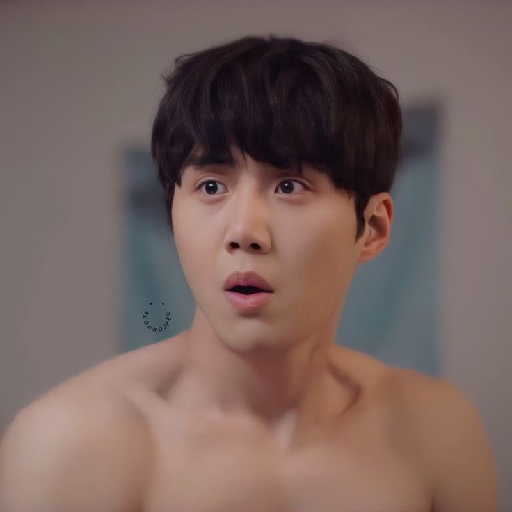seon_sushi's tweet photo. When 2024 Season’s Greetings is summoned..Seonhohadas expectations reaching it’s peak like, “ Are we getting hot stuffs of Kim Seon Ho this year? ? ?” Jinjja??? 😱😅🤭 By the way,who could handle it ? Honestly?? Comment down below 😮‍💨😮‍💨😮‍💨 https://t.co/Zkm7uZ1KOB