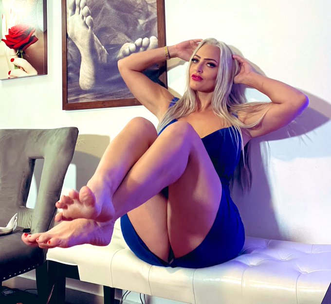 There's no need for coffee on @FTKL shoot days. He has ways to wake you right up. 🫣 👣 https://t.co/k<a class="tags" href="/tag/ftkl">@ftkl</a><a href="/tag/milf"class="tags"><span>#milf</span></a>