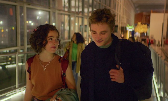 JustBUrSelf_21's tweet photo. MY NEW FAVE MOVIE 😭💕✨
Sooo pure 🥹💯
 #LoveAtFirstSight https://t.co/r8lZ01yFy1