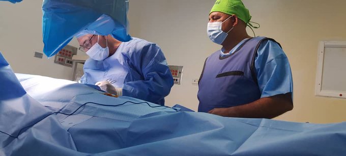En el marco de la Semana Mundial del Corazón, desde el Hospital Dr Luis Gómez López se hizo la colocación de 2 marcapasos que fueron solicitados a través de la plataforma VenApp

¡Lara es Salud!

#JuntosPorCadaLatido
#27Sep 
<a href="/NicolasMaduro/">Nicolás Maduro</a>
<a href="/MagaGutierrezV/">Magaly Gutiérrez Viña</a>