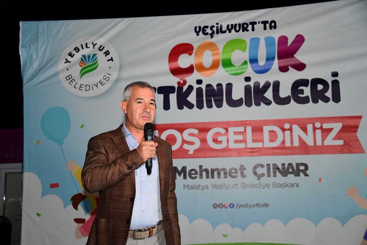 mehmetcinar44's tweet photo. Çocuk gülerse dünya güler..😊 

Yeşilyurt Kent Konseyinin Konteyner Kentte kalan çocuklara yönelik düzenlediği etkinliğe katıldık.
📍Cemal Gürsel Konteyner Kent https://t.co/xbo5yZ7WAR