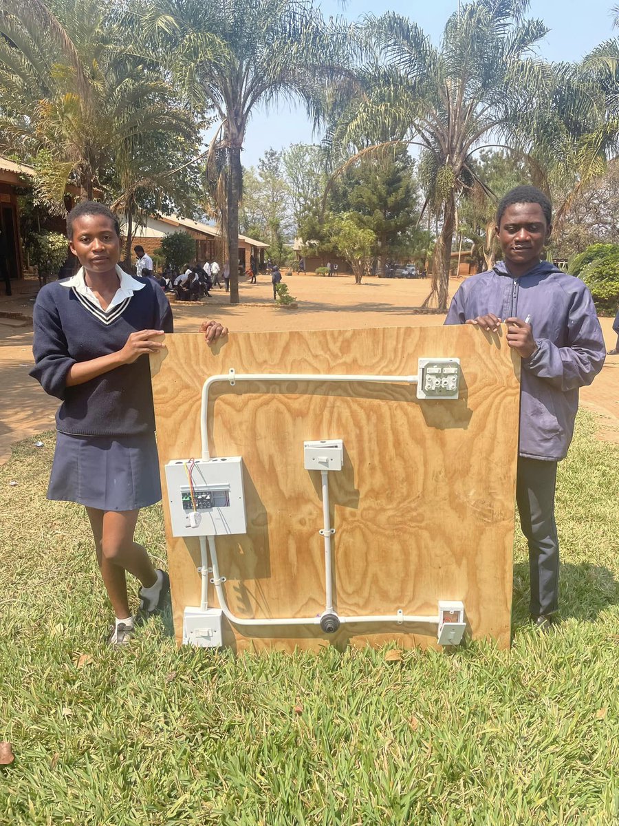 Mphalaleni Secondary School, a rural school in Venda has introduced Electrical Technology (Power Systems) subject🙌🏿🙌🏿🙌🏿