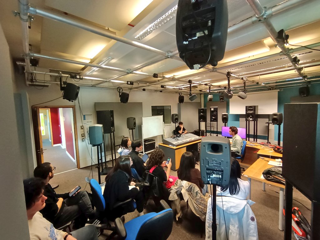 Thanks to Dr @DujatGuillaume for today's studio induction to a selected group of new master students. How to get started in a 32-channel #genelec studio with a Dante system is never easy! Of course, the wow effect 😲 always comes while explaining #binaural 👂👂microphones! 😅